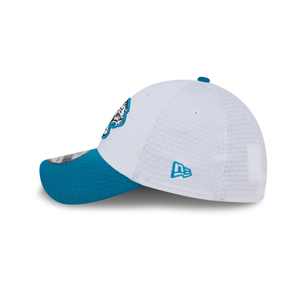 Jacksonville Jaguars New Era 2024 Training Camp 39Thirty Flex Fit - White