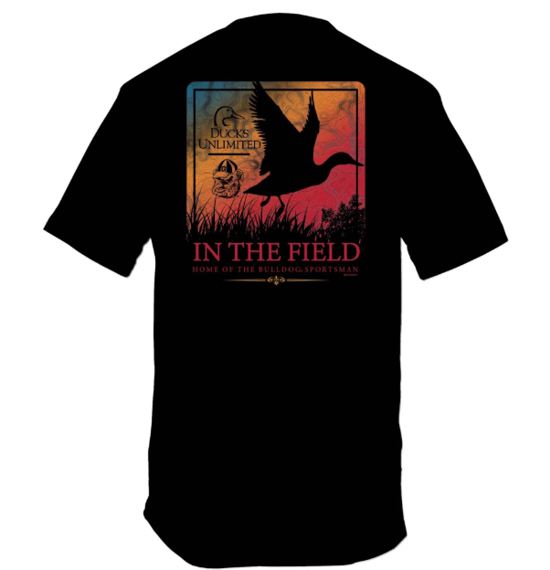 Georgia Bulldogs New World Graphics Sunset Duck Tee