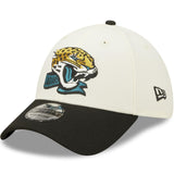 Jacksonville Jaguars New Era 39Thirty White 2022 Sideline Flex Fit Hat