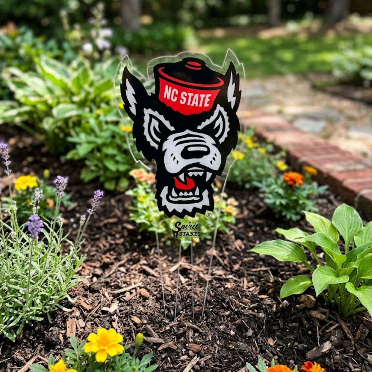 North Carolina State Wolfpack Garden Sign
