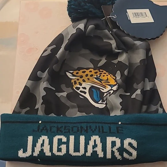 JACKSONVILLE JAGUARS CAMO PRINTED LIGHT UP BEANIE